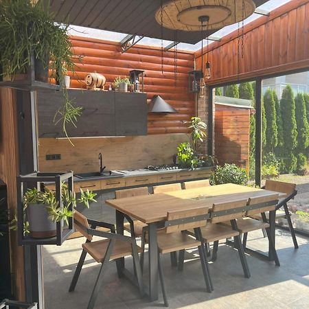 Apartament Oranzeria Кельце Екстер'єр фото